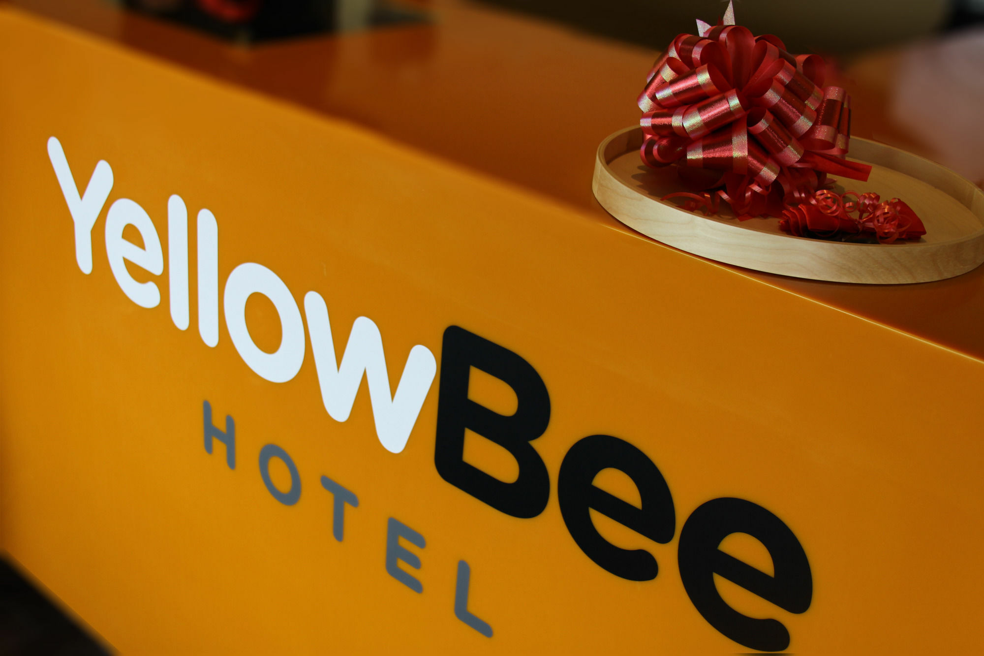 Yellow Bee Tangerang Exterior photo